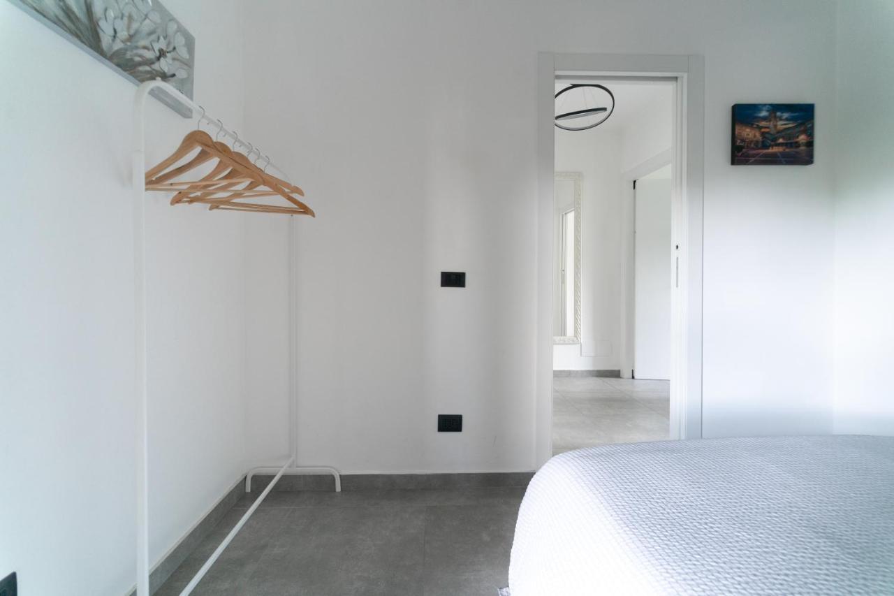 Oasis Luxury - A.C/Terrace/2Bedrooms Bergamo Eksteriør bilde